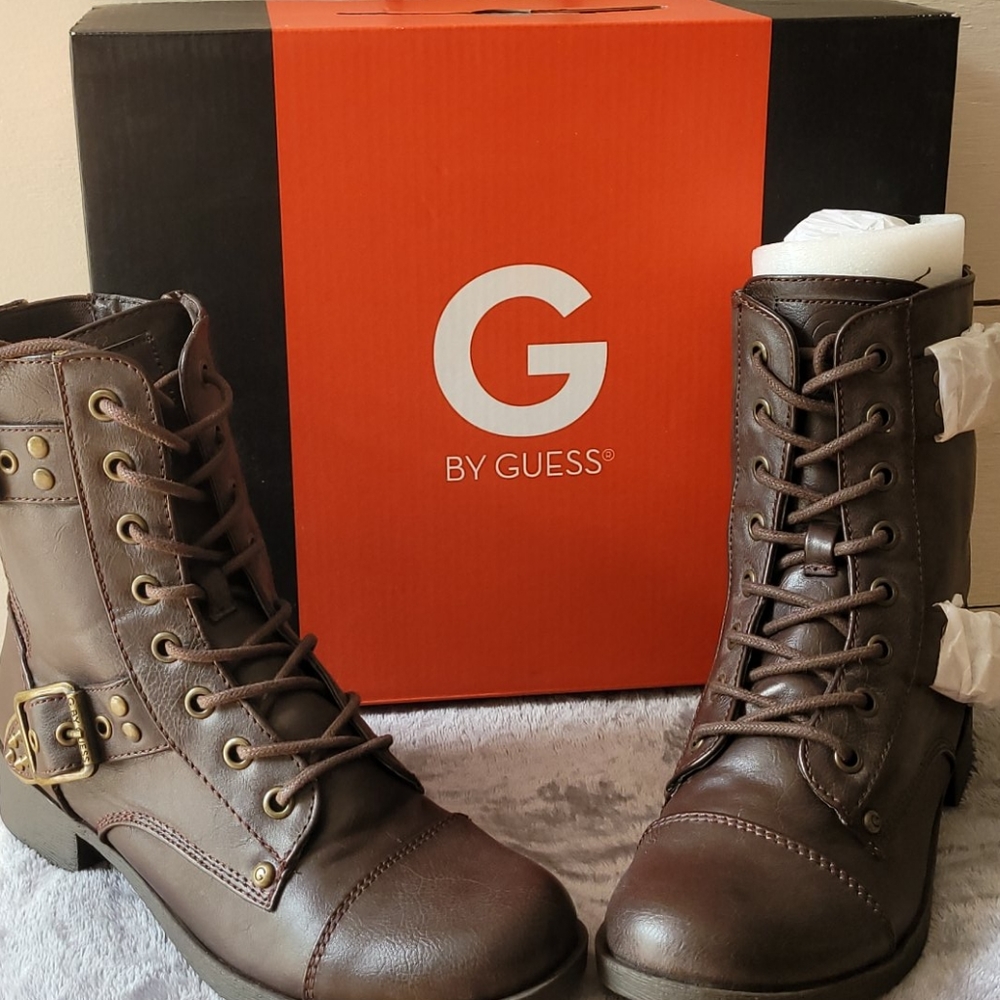 GUESS Baso Boot size 6